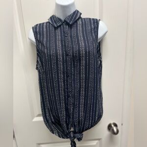Adrianna Papell Navy Striped Sleeveless tie button down polka dot Blouse M. NWT